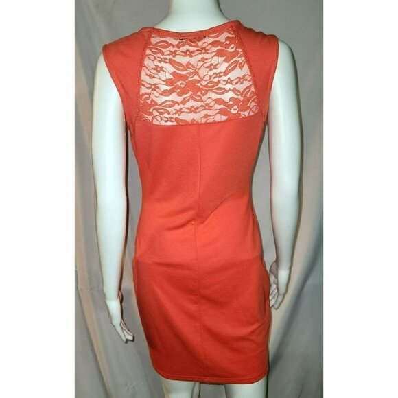 Soprano Bodycon Pink Grapefruit Dress w/ Lace- Size Medium - Picture 4 of 9